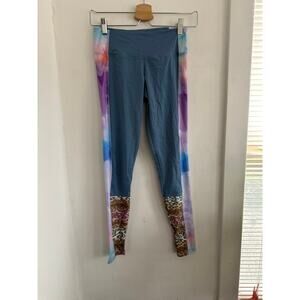 ONZIE Women's Blue Colorful Animal Print Leggings | Size XS